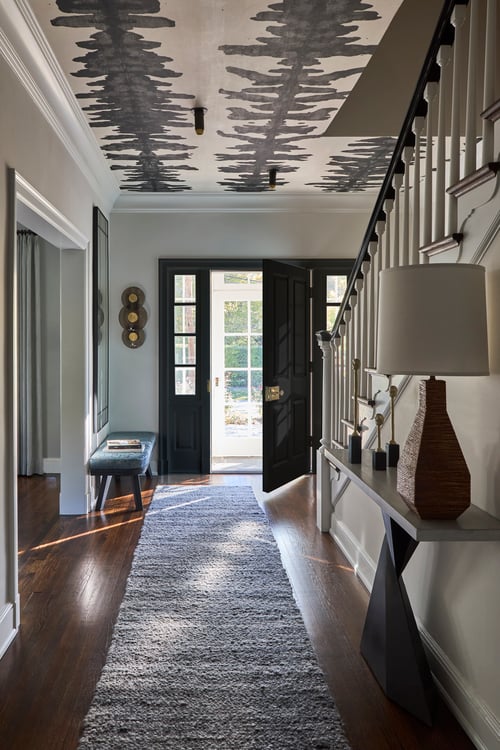 Lake Forest Luxe Entry