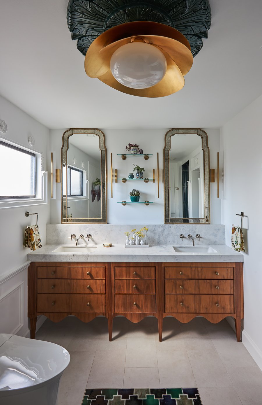 Fresh Bright Vintage Primary Bath