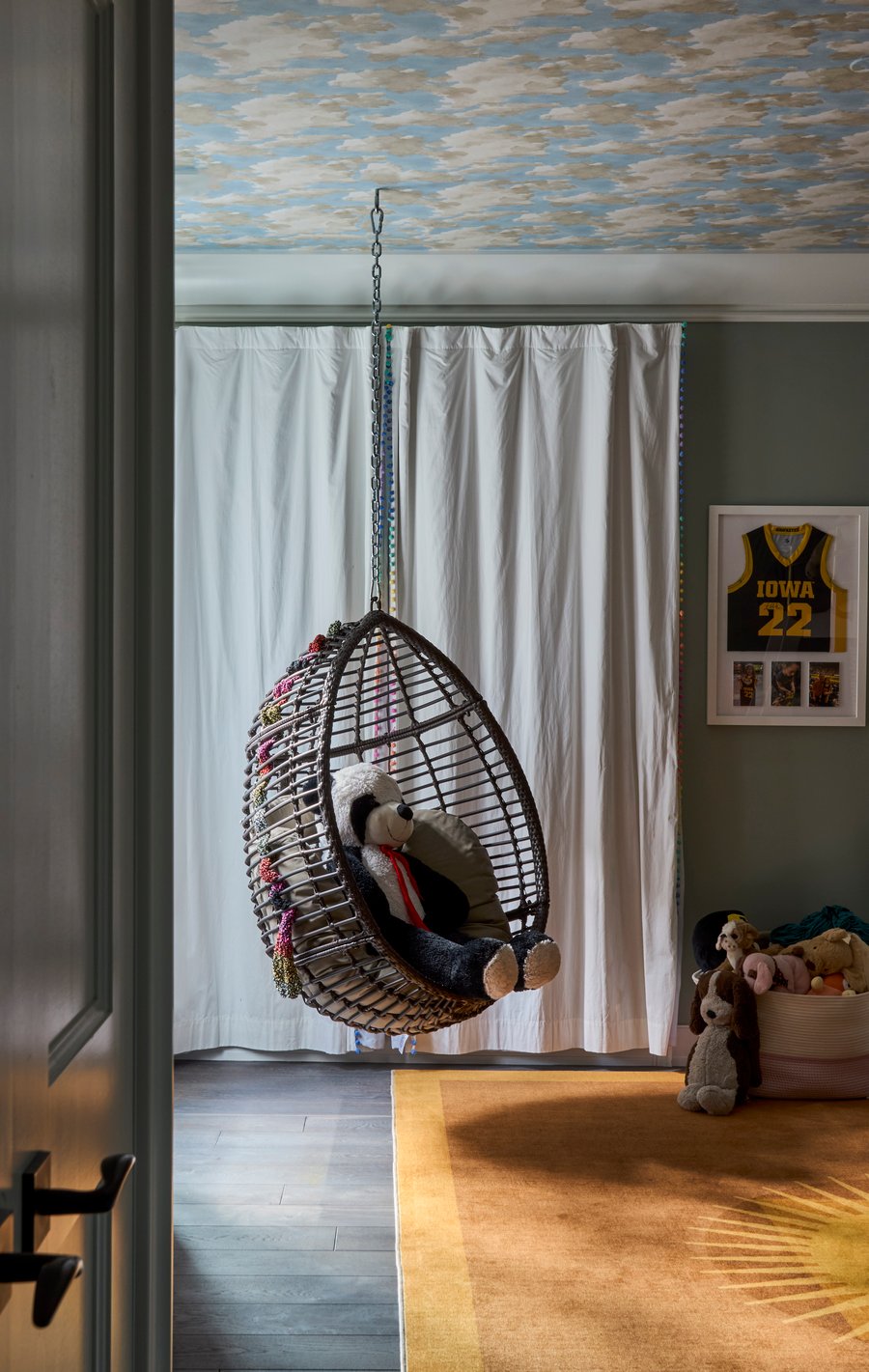 Fun Kids Room to Hang Out in